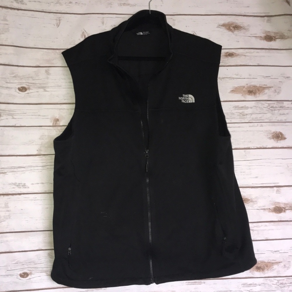 The NorthFace • black throw on and go vest XXL